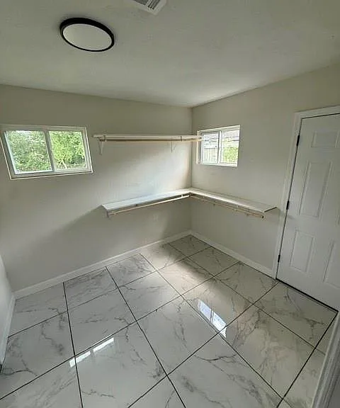 5950 Southville St — Photo 7