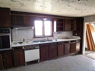 2nd image of 2161 Dorn Rd