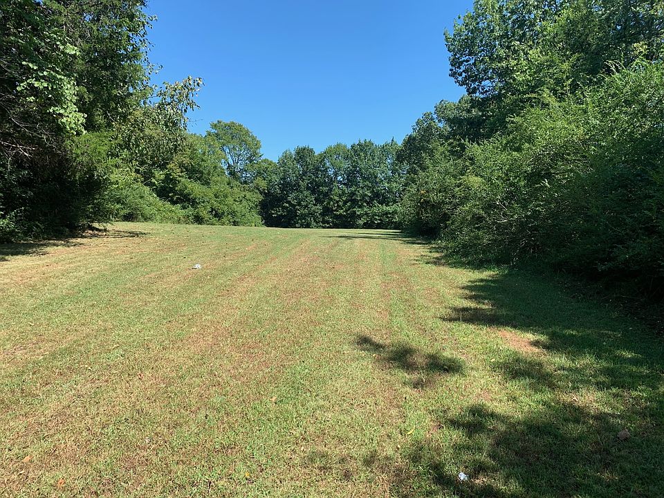 1st image of 328 Bethany Ln
