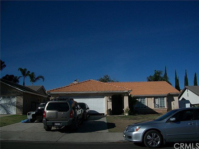 1st image of 2606 W Loma Vista Dr