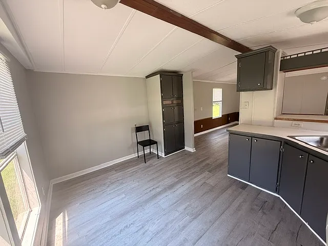 85 County Road 7717 — Photo 13