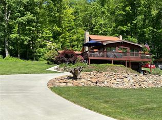 1012 Newberry Rd, Addison, PA 15411