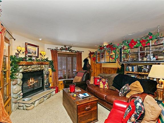 4th image of 42653 Cedar Ave