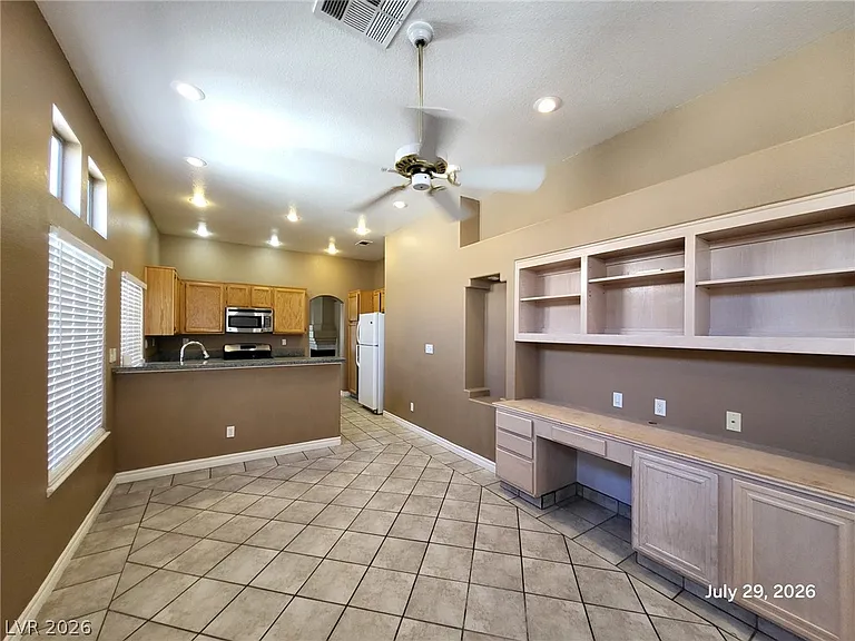 9436 Summer Rain Dr — Photo 4