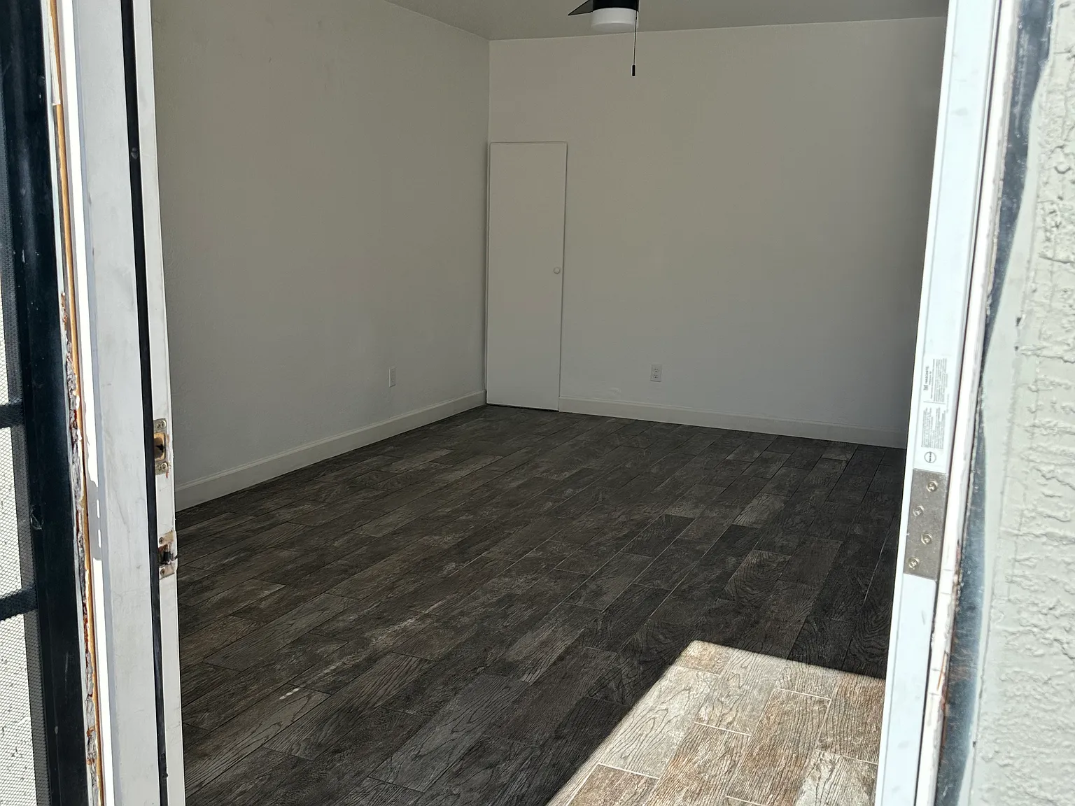 2250 W Southern Avenue — Photo 4