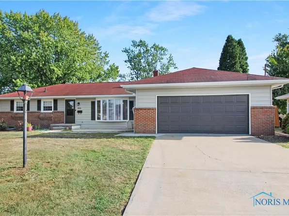 404 E 10th St, Pt Clinton, OH 43452