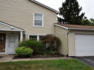 3093 Ivy Hill Cir UNIT D, Cortland, OH 44410