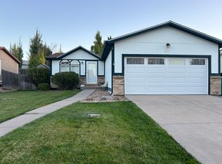 5721 S Quemoy Cir, Centennial, CO 80015
