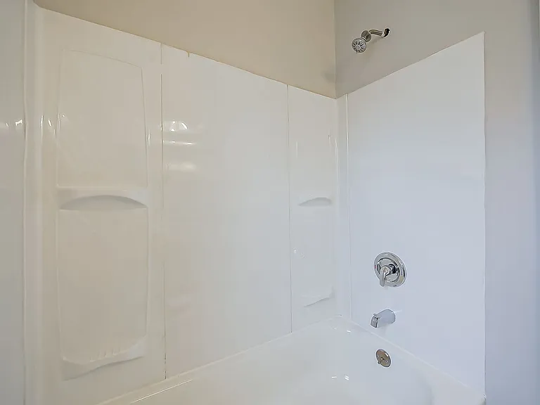 23352 Powell Ave — Photo 20