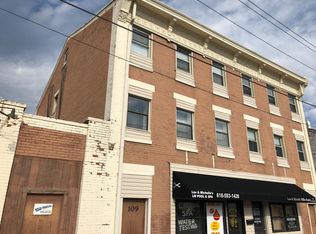 109 N Main St APT 2, Waterloo, IL 62298