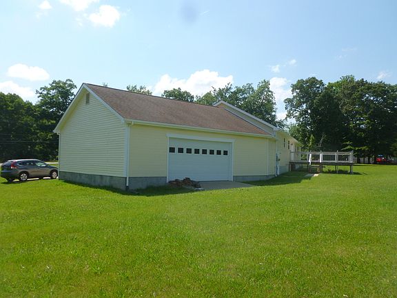 5th image of 2021 Poe Rd