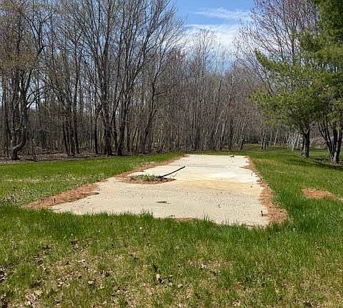 3rd image of 558 Nash Road