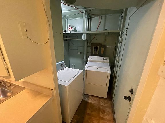 5th image of 6110 N 39th St