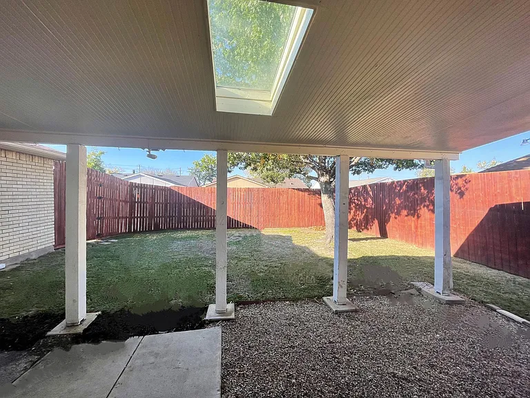 5608 Terry St — Photo 17