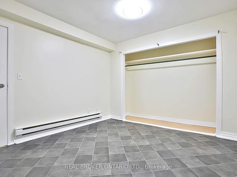 53 Maria St #5 — Photo 11