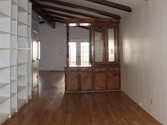 3rd image of 382 Chateau La Salle Dr #382
