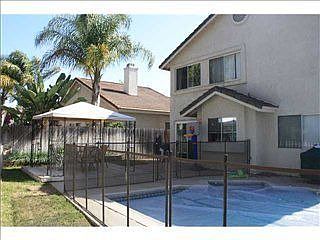 3rd image of 1893 Angeles Gln