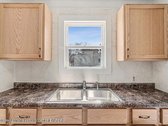 5th image of 1512 Knollwood Ave