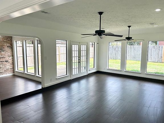 3rd image of 22206 Coriander Dr