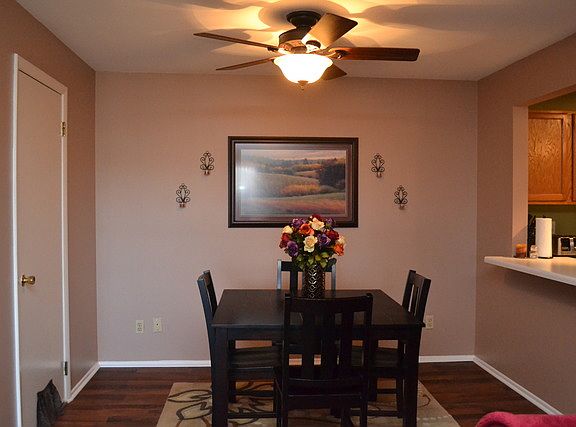 4th image of 805 Garden Cir APT 8