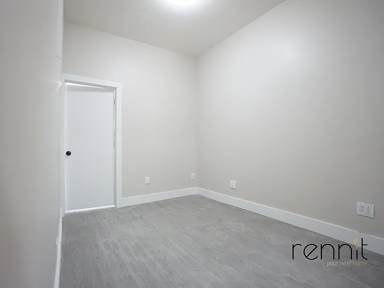 60-85 54th St #PRIVATE-BACK — Photo 6