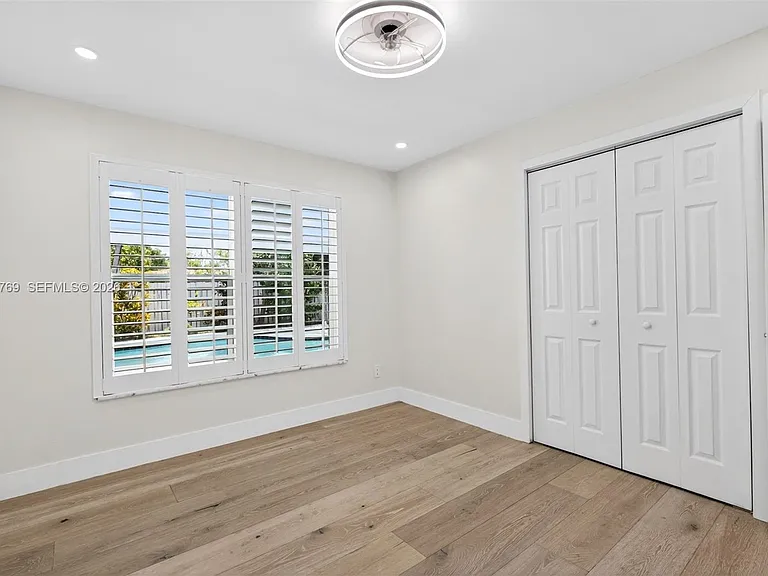 4010 NE 22nd Ave — Photo 25
