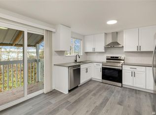 818 75th St E, Tacoma, WA 98404