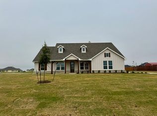 1 Ina Rd, Tom Bean, TX 75489