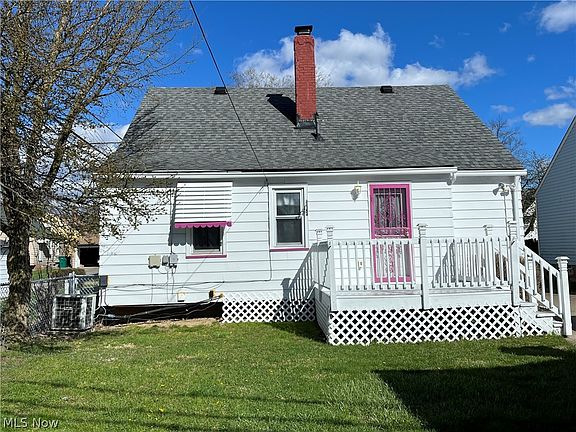 4th image of 5310 Elmwood Ave