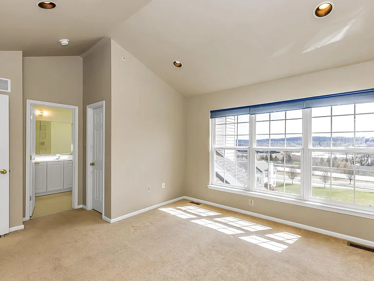 128 Madison Way — Photo 20