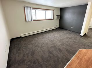 2119 4th Ave SE #11, Aberdeen, SD 57401
