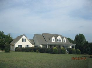 10315 Nowhere Rd, Hull, GA 30646