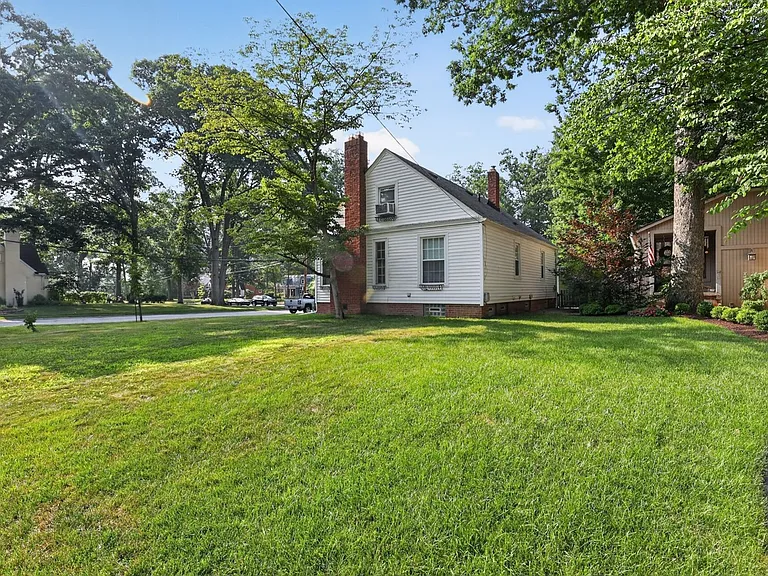 28036 W Oakland Rd — Photo 4