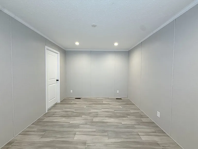 29800 Guilford Cir #168 — Photo 10