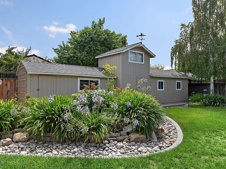3012 Cherry Ave — Photo 22
