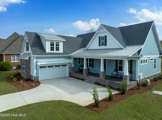 9307 Old Salem Way NW, Calabash, NC 28467