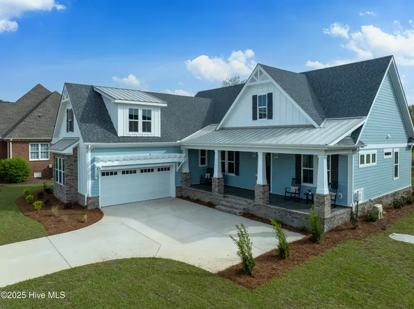 9307 Old Salem Way, Calabash, NC 28467
