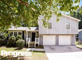 1009 Hicksmil Dr SW, Marietta, GA 30060