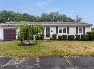 31 York Dr, Coventry, RI 02816