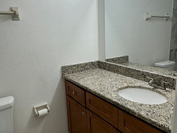 5th image of 5212 Bellefield Dr