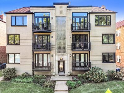 7524 Cromwell Dr APT 2W, Saint Louis, MO, 63105