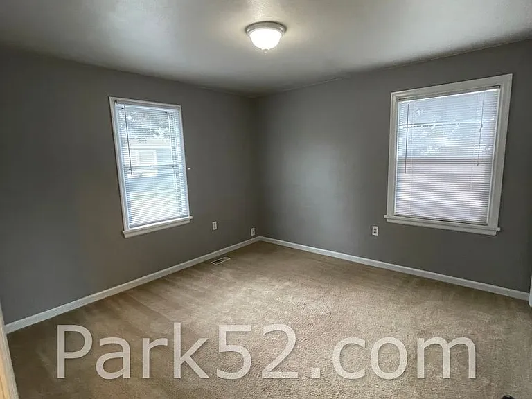 4614 N 29th St — Photo 12