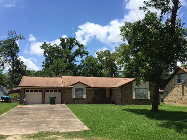 511 Oyster Creek Dr, Richwood, TX 77531
