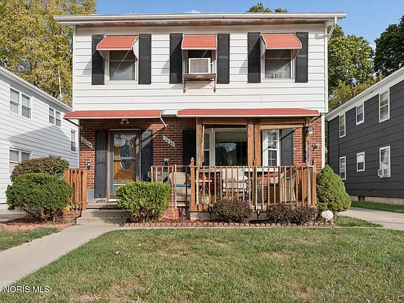 4th image of 2826 Upton Ave