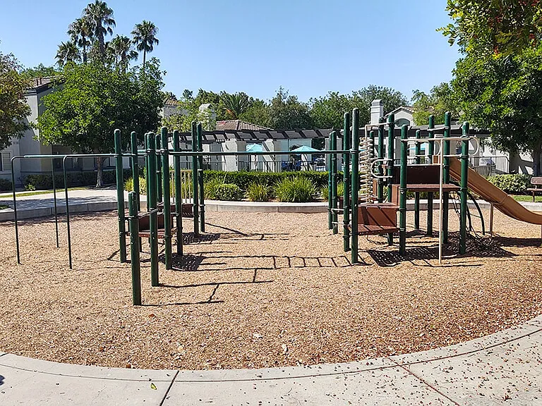 Deerwood Apartments — Photo 20
