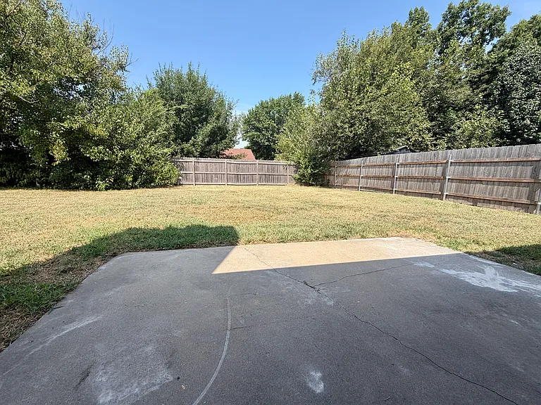8206 N 122nd East Ave — Photo 12