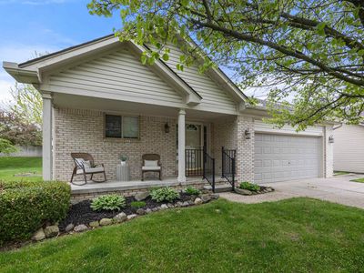 422 Converse Ct, Lake Orion, MI, 48362