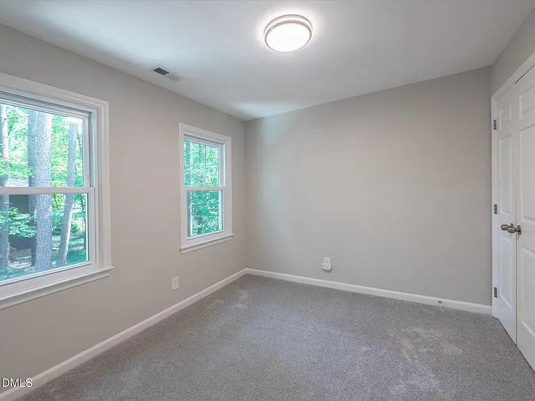 101 Flora McDonald Ln — Photo 18