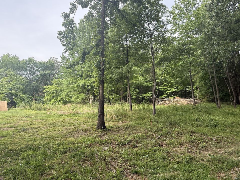 2nd image of 326 Kaiser Rd Lot 4