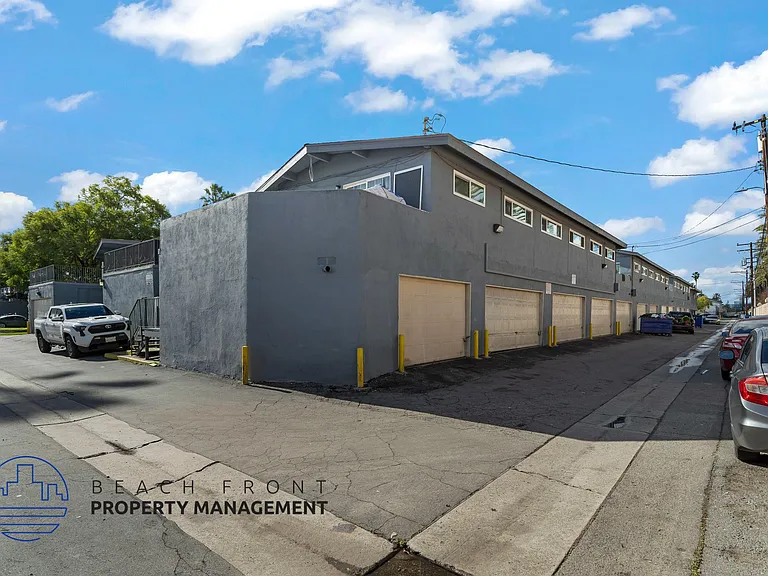 331 Wakefield — Photo 14